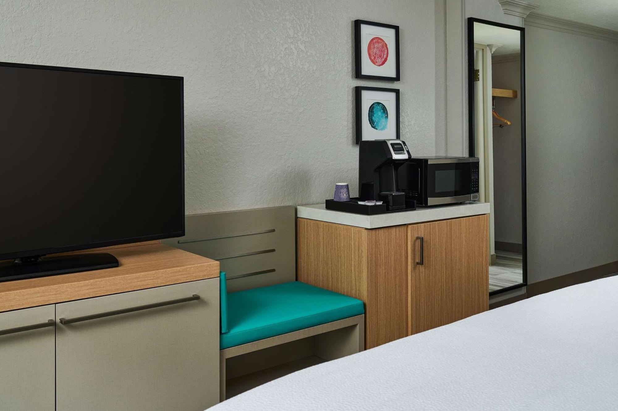 Hilton Garden Inn Tewksbury Andover Extérieur photo