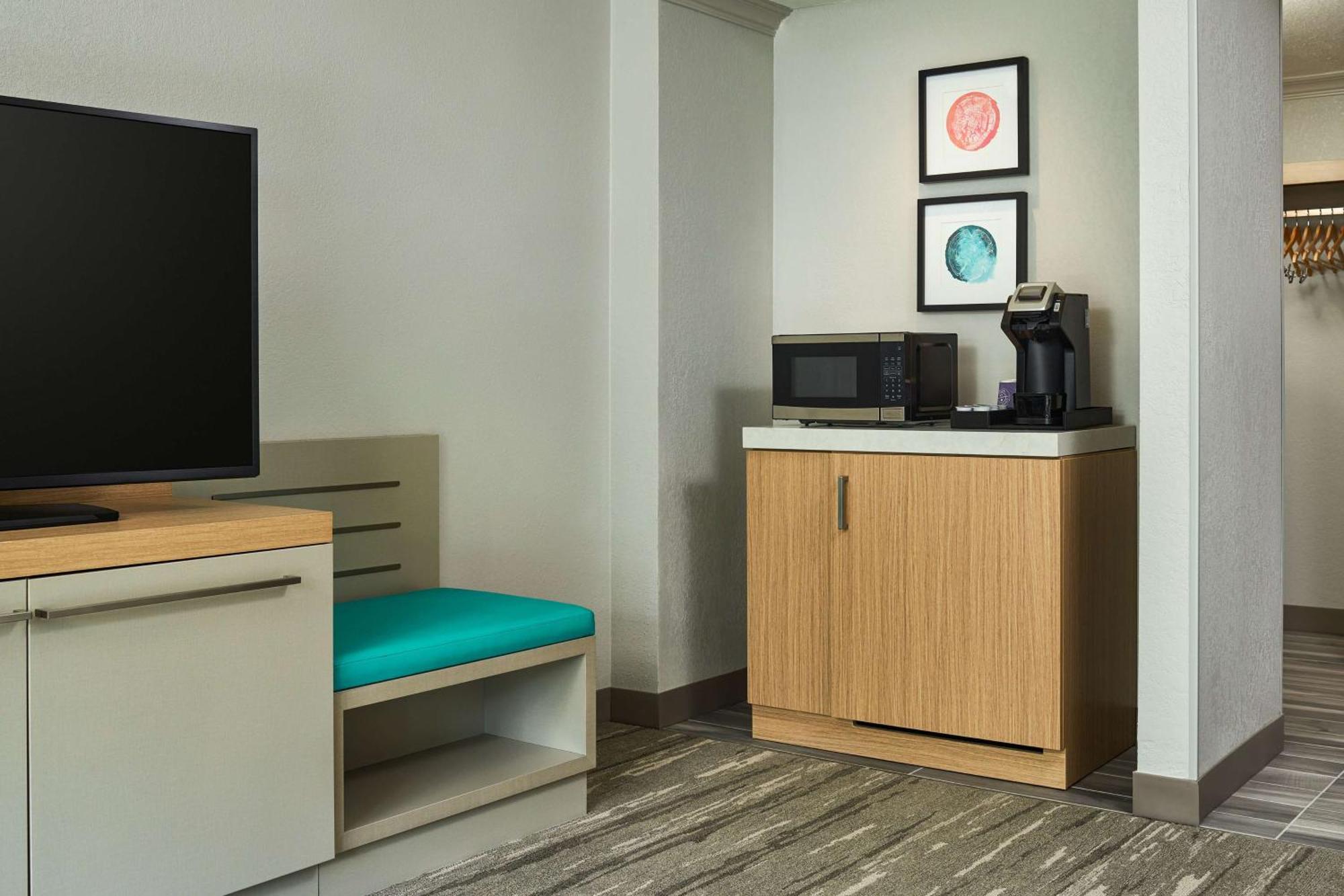 Hilton Garden Inn Tewksbury Andover Extérieur photo